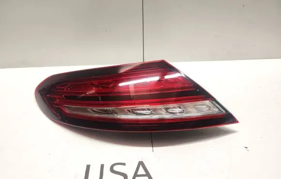 Rear/tail lights