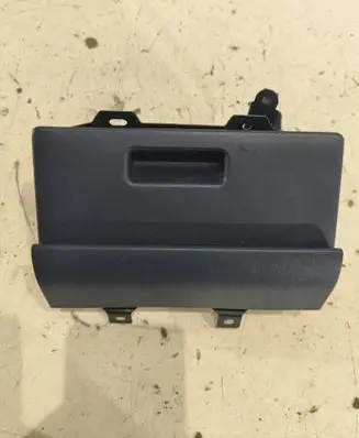 Chevrolet Suburban Car ashtray 19au85 Eca26861