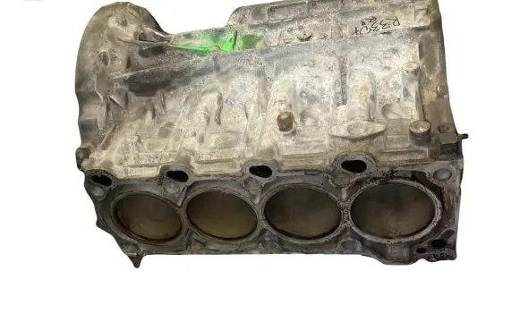 Mercedes-Benz A W169 Engine block R1660102905