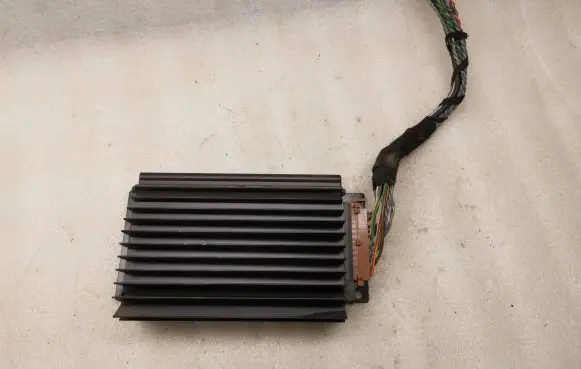 Audi A8 S8 D2 4D Sound amplifier 4D0035225C 192101003518565 2MP3520D
