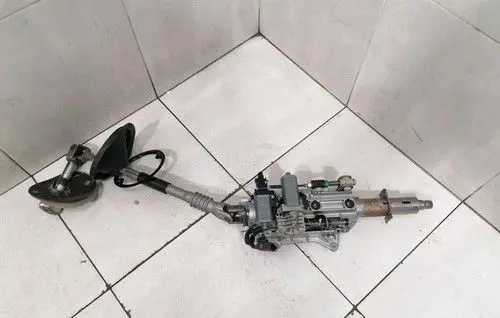 Maserati GranTurismo Steering column universal joint 670038781