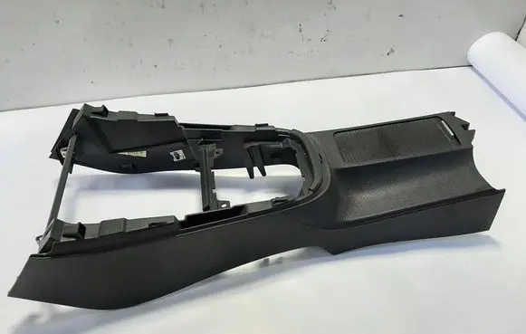 Volkswagen Golf VI Center console 5K0863243C 1K0862531A