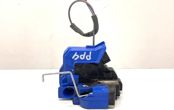 Hyundai i20 (BC3 BI3) Front door lock 81320Q0010