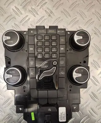 Volvo V40 Climate control unit 31288104 13W08E0560 MU082200180