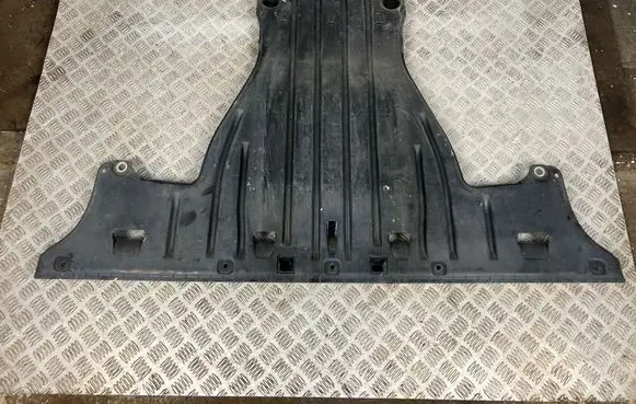 Audi Q4 e-tron Engine splash shield/under tray 1EA825102D