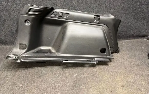 Jeep Grand Cherokee WL Trunk/boot side trim panel I02653190DBR 3091930
