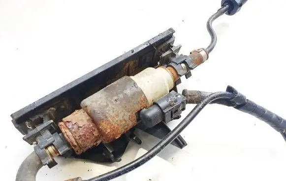 Volkswagen PASSAT B6 Webasto circulation pump for autonomous heater 
