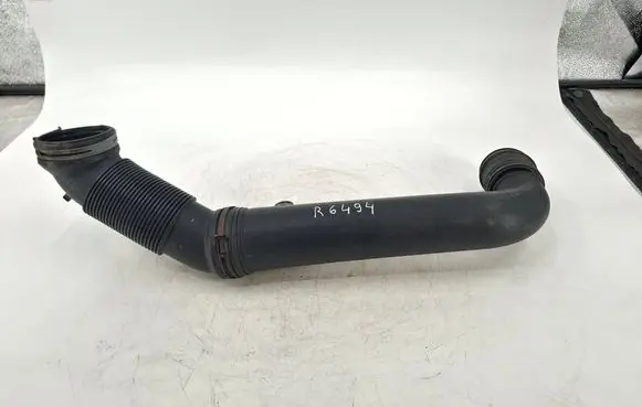 Volkswagen PASSAT CC Intercooler hose/pipe 1K0129654AR