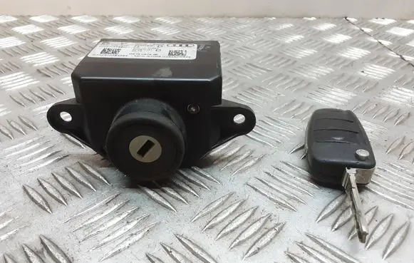 Audi A6 S6 C6 4F Ignition lock 4F0909131