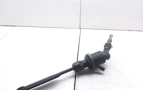 Renault Master III Clutch master cylinder