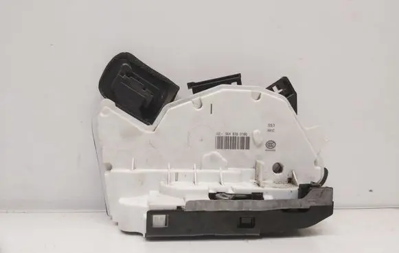 Seat Leon (5F) Rear door lock 5K4839016Q