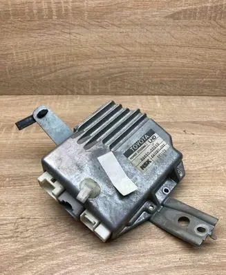 Toyota Corolla E120 E130 Power steering control unit/module 8965002010 EATCEC032 LHD