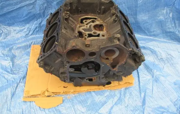 Audi Q7 4L Engine block 
