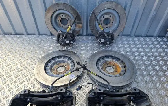 Porsche Macan (95B) Brake discs and calipers set 95B615105EQ 95B615106EQ 95B615301AF