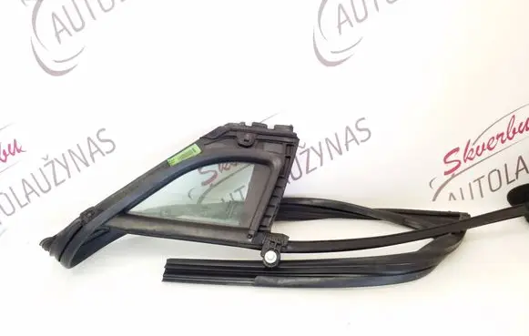 KIA Sportage Front door vent window glass four-door 82530R2000 DA14373M 790001437300