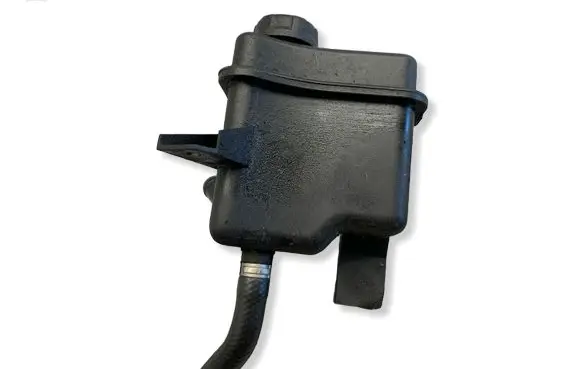 Volvo S40, V40 Power steering fluid tank/reservoir 3081406