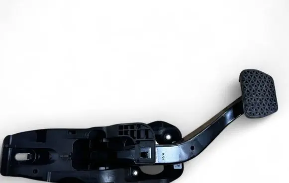 BMW i4 Brake pedal 762135152231 B26112021 0000624309