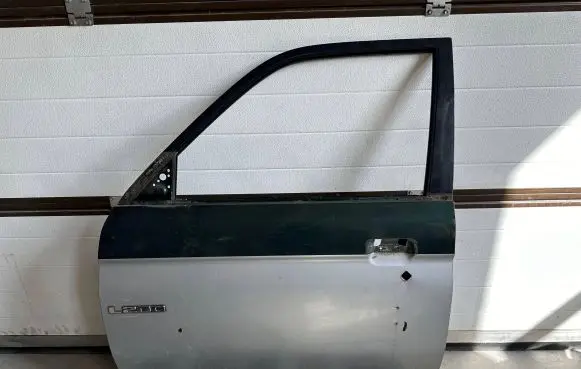 Mitsubishi L200 Front door