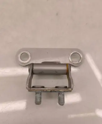 Toyota Auris E180 Loading door upper hinge