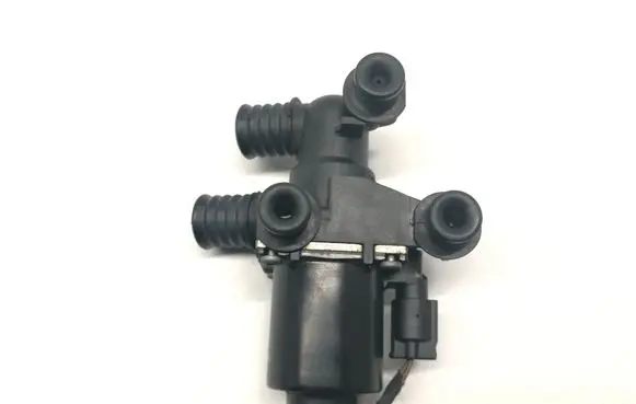 BMW 5 E60 E61 Thermostat 6411692022602 6920226