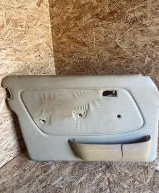 Mercedes-Benz W123 Front door card panel trim