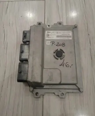 Peugeot 208 Engine control unit/module ECU 9805895780