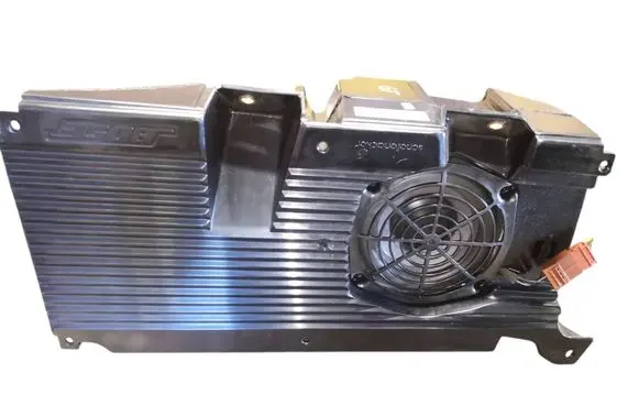 Alfa Romeo GT Subwoofer speaker 606833180 280843001 470081