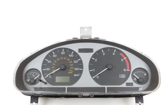 Mitsubishi Carisma Speedometer (instrument cluster) MR916032 431413B 0P0264