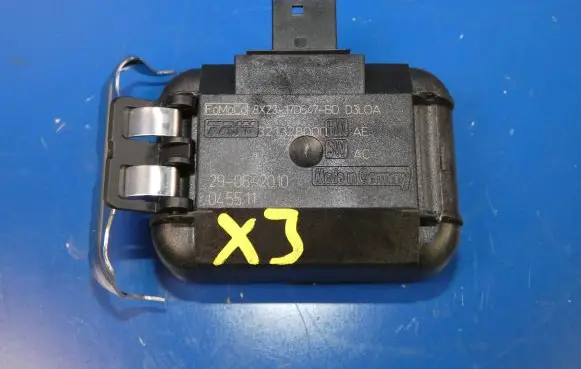 Jaguar XJ X351 Rain sensor 8X23-17D547-BD 045511 321328000