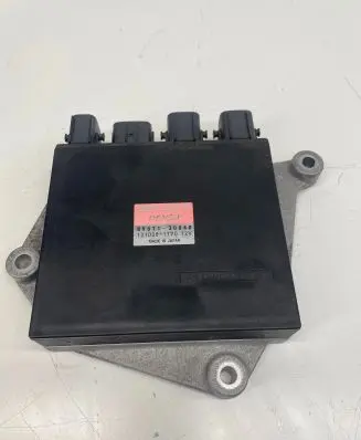 Lexus RX 450H Fuel injection control unit/module 8987130040