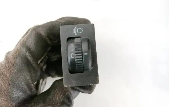Toyota Corolla E120 E130 Headlight level height control switch