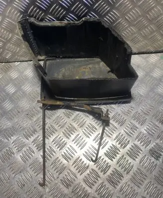 Subaru Outback Battery box tray 
