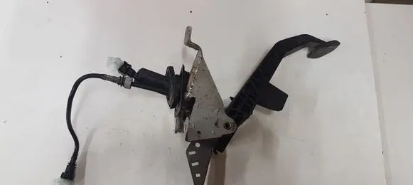 Clutch pedal
