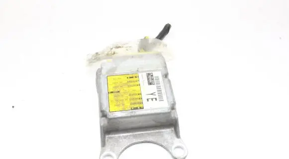Toyota Prius (XW30) Airbag control unit/module 8917047111