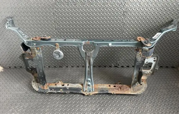 Subaru Outback Radiator support slam panel bracket 