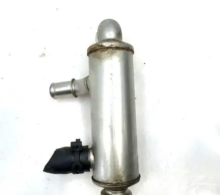 Citroen C4 I EGR valve cooler 3M5Q9F464BC VP1U3H9P445BB 712010
