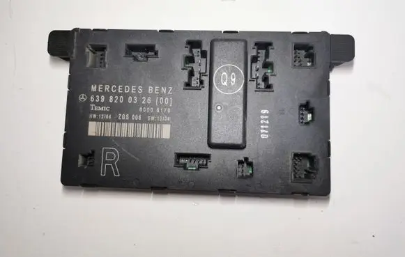 Mercedes-Benz Vito Viano W639 Door control unit/module 6398200326