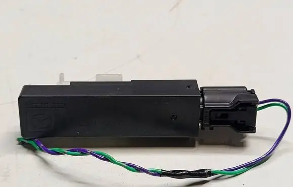 Mazda 6 Antenna control unit KD45676NXAT3 KD45676NXA X1T60671