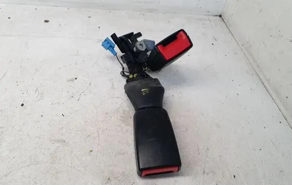 Mercedes-Benz GLC X253 C253 Rear seatbelt buckle A2058600469