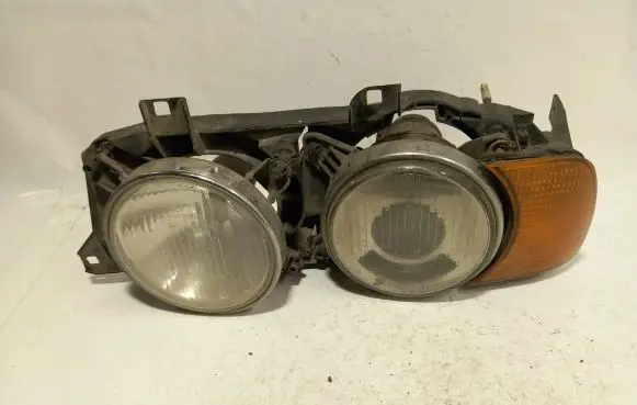 BMW 5 E34 Headlight/headlamp 13174100