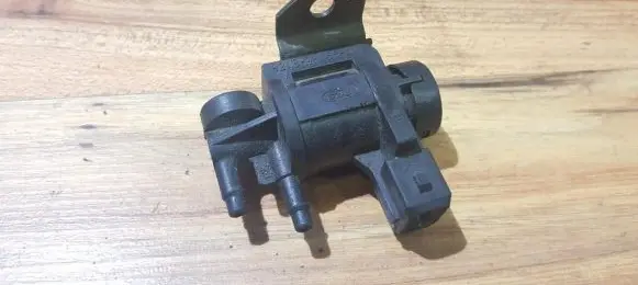 Ford Transit Turbo solenoid valve 92AB9H465AA 92AB-9H465-AA
