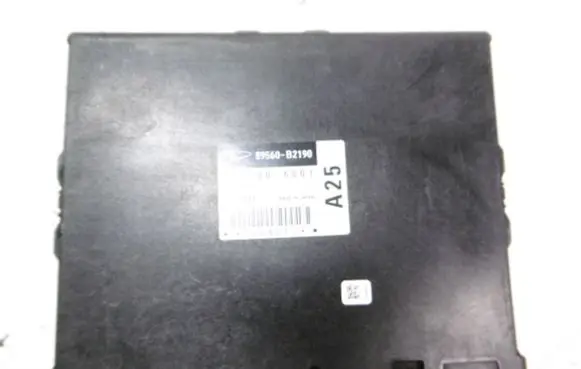 Daihatsu Cuore Engine control unit/module ECU 89560-B2190
