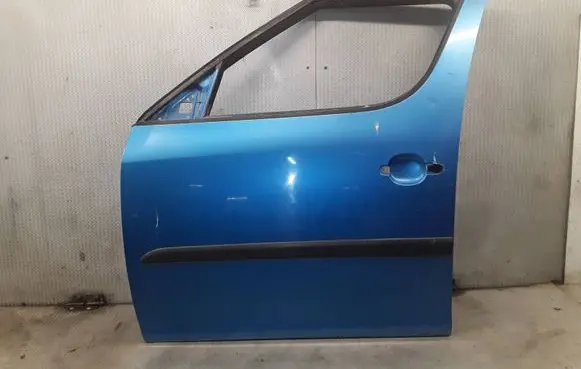 Skoda Roomster (5J) Front door