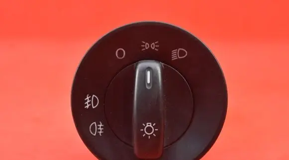 Skoda Octavia Mk2 (1Z) Light switch 1Z0941431K
