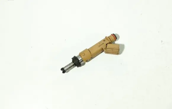 Toyota Prius (XW30) Fuel injector 232500T030 138023003
