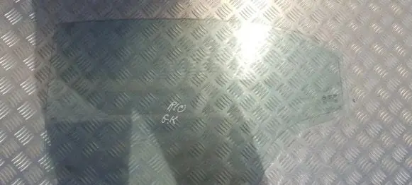 KIA Rio Rear door window glass