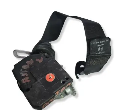 Opel Astra G Rear seatbelt 90560641