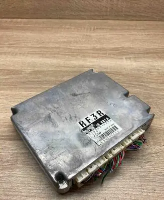 Mercedes-Benz E W210 Engine control unit/module ECU 2758005092