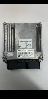 BMW 5 E60 E61 Engine control unit/module 7801711