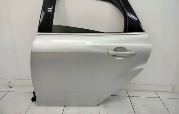 Ford Focus Rear door 